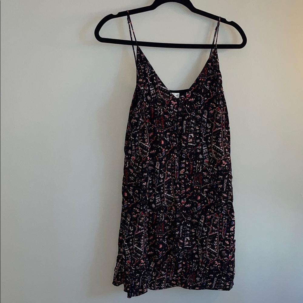 Wilfred Black and Red Patterned Mini Dress
